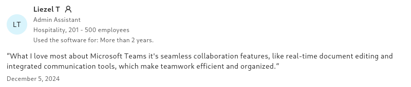 Microsoft Teams user review from Dee P. noting bandwidth concerns but overall positive experience